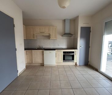 Location Appartement 3 pièces 87m² AGEN 47000 - Photo 5