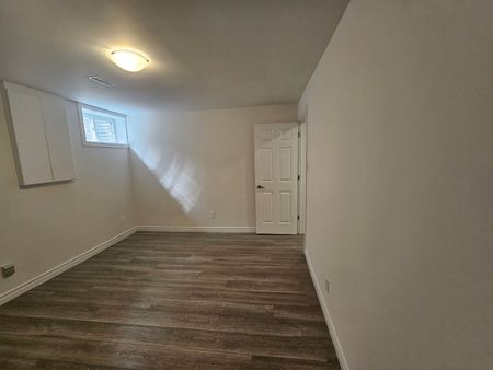 For Lease - 76 Keyworth Trail Unit# Bsmt, Toronto, Ontario - Photo 3