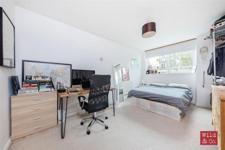 3 bedroom apartment to rent - Photo 4