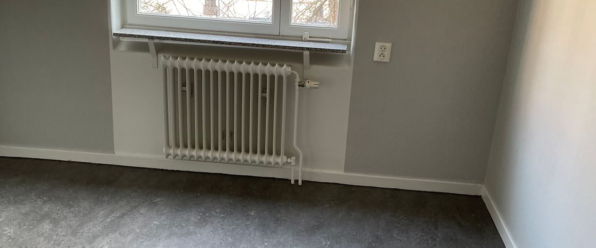 Ormängsgatan, Hässelby - Photo 1