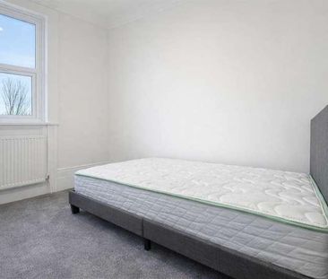 The Slade, SE18 - Photo 2