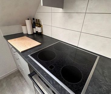 Helle und moderne 3-ZW in Wiedlisbach im Dachgeschoss - Photo 1