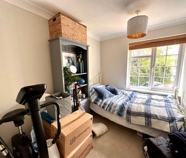 3 bedroom house to rent Oaklands Road, Havant, PO9 - Photo 6