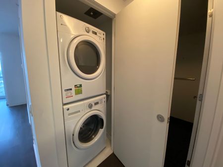 For Lease - 2220 Lake Shore Boulevard Unit# 3806, Toronto, Ontario - Photo 4