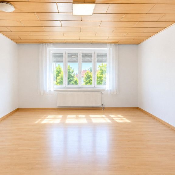 Gepflegte 3-Zimmer-Wohnung mit Loggia in ruhiger, zentraler Lage - Foto 1