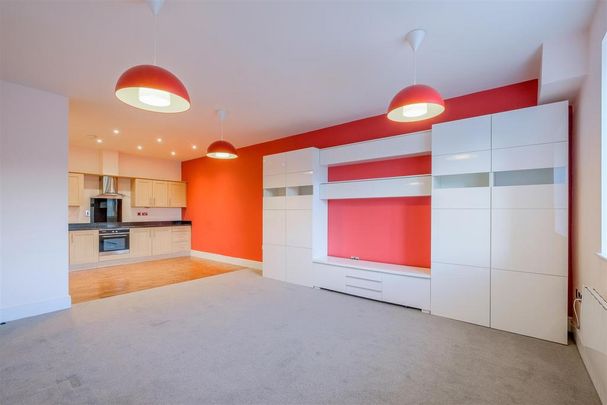 2 bedroom apartment to rent - Photo 1