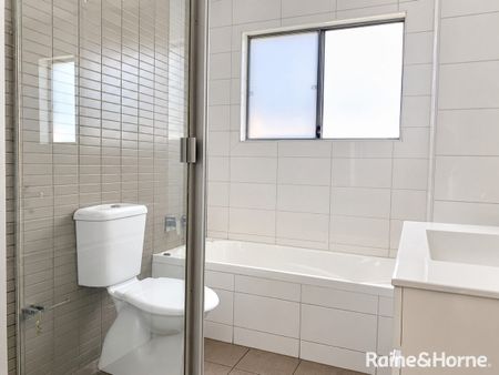 1 Bedroom Apartment in the heart of Homebush West - - Photo 5