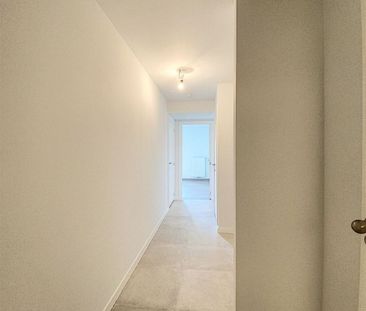 Appartement te huur in Sint-Niklaas voor € 1.150 met 3 slaapkamers - Foto 2