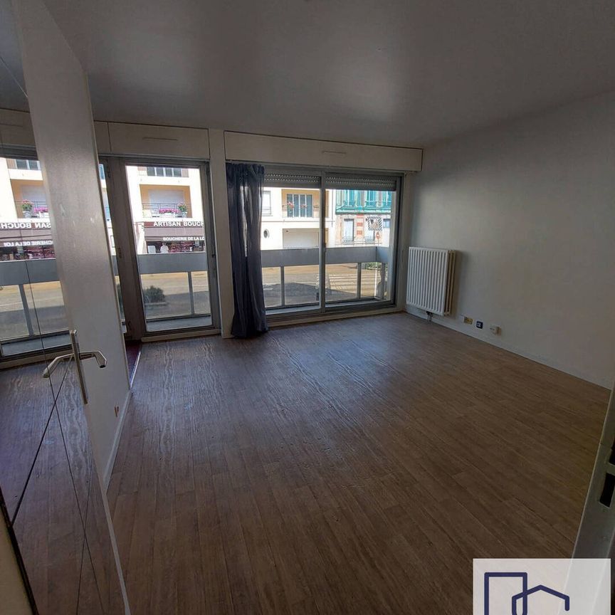 Location appartement studio 1 pièce 32.93 m² à Rocquencourt (78150) - Photo 1