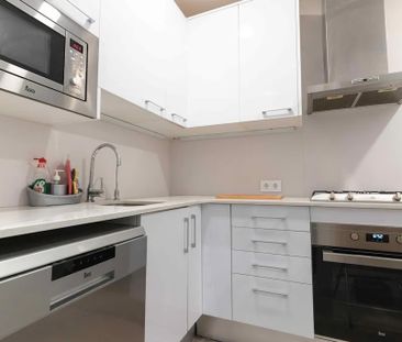 Carrer de Prats de Molló, Barcelona, Catalonia 08021 - Photo 3