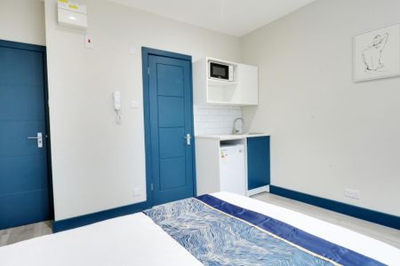 Studio to rent - Photo 2