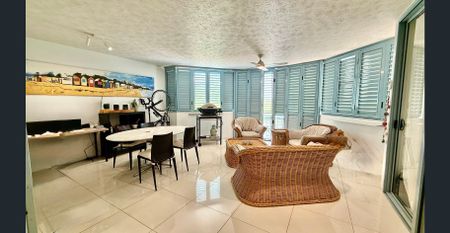 Charming Apartment in the Heart of New Farm - Lifestyle & Convenience - Photo 2