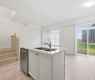 For Lease - 64 Hickey Lane, Kawartha Lakes, Ontario - Photo 2