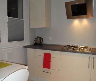 Rejtana 28m2 widna kuchnia 28 m² - Zdjęcie 4