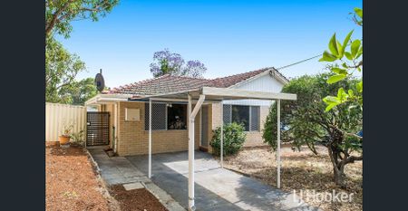 2 x 1 Duplex close to all amenities - Photo 4