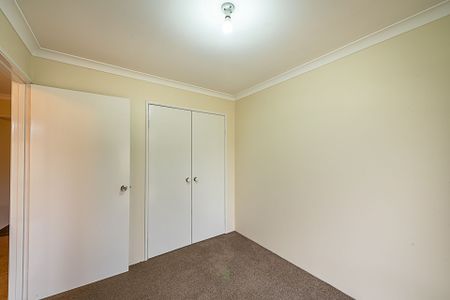 Fresh 4x2x2 in Central Location &ast;&ast; Home Open - Thursday 30&sol;01&sol;25 4&period;30pm to 4&period;45pm &ast;&ast; - Photo 5