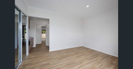 ROOMING HOUSE - APARTMENT STYLE LIVING - Photo 5