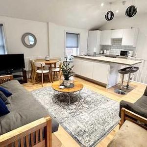 2 bedroom maisonette to rent - Photo 2