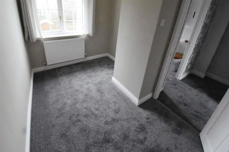 2 bedroom townhouse to rent - Photo 4