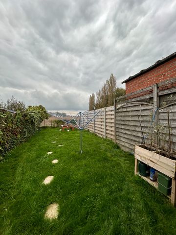 Woning met 2 slaapkamers en tuin - Photo 3