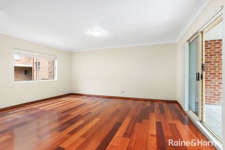 10/35 Hampden Street, Beverly Hills, NSW 2209 - Photo 2