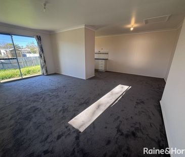 Central City Living with Sunny Aspect - Photo 5