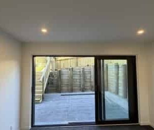 NEW BUILD TOWNHOUSE: - Photo 4