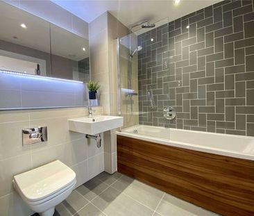 Rent at Thames Quarter - in the heart of Reading's town centre. Ben... - Photo 2