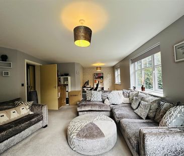 Wisteria Way, Nuneaton, CV10 - Photo 1