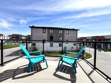 For Lease - 962 WEST VILLAGE Square, London North, Ontario - Photo 3