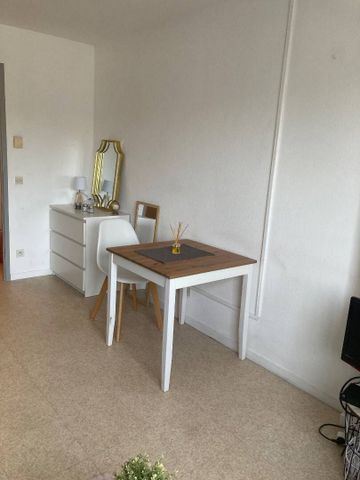 Loue studio meublé centre ville Nantes - Photo 4