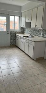 5 1/2 - Montréal (Saint-Laurent) - 1 600 $/mois - Photo 3