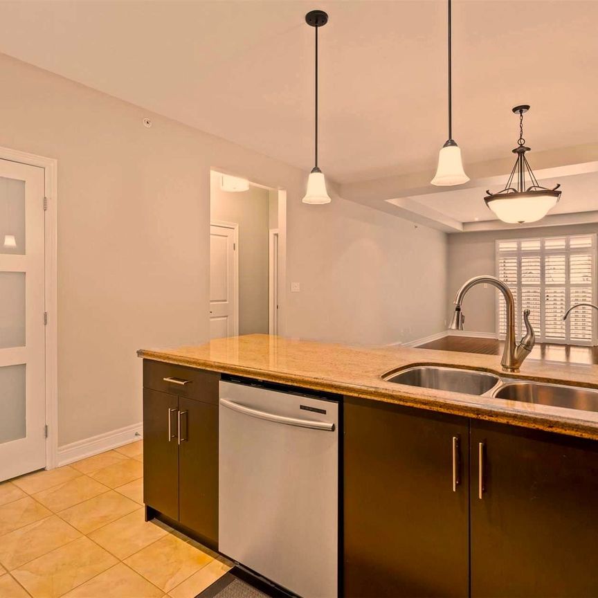 For Lease - 8 Glory Hill Road, St. Catharines, Ontario - Photo 1