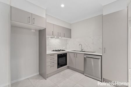 42A Harold Street, Macquarie Fields, NSW 2564 - Photo 3