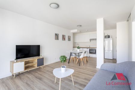 Location Appartement 4 pièces 69m² MARSEILLE 5ème - Photo 2