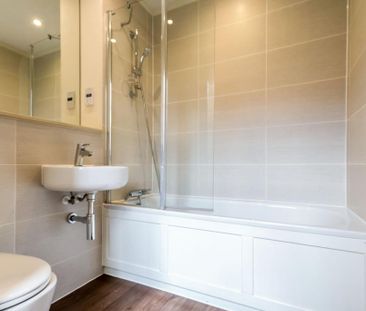 2 bedroom flat to rent - Photo 5