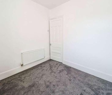 Victoria Road, Bebington, CH63 - Photo 4