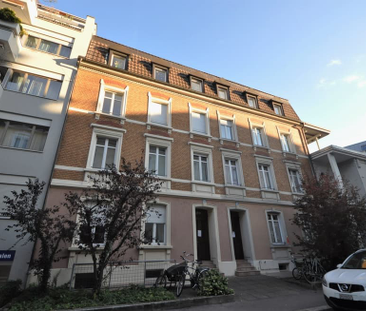 "3-Zimmer-Wohnung mit grossem Balkon und Terrasse" - Photo 4