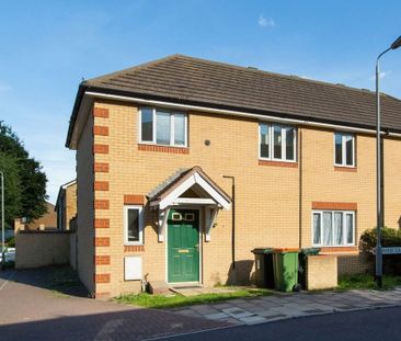 4 Bed Semi-Detached House, Ronnie Lane, E12 - Photo 6