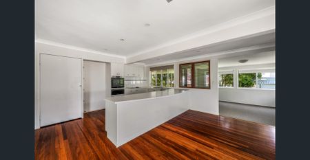 Spacious Coastal Living in Golden Beach - Photo 4