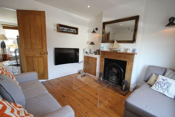 2 bedroom terraced house to rent - Photo 1