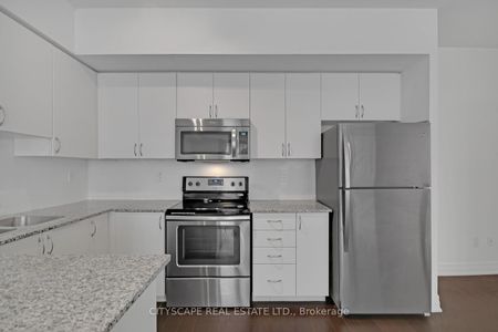 For Lease - 57 Macaulay Avenue Unit# TH - 802, Toronto, Ontario - Photo 4