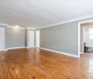 For Lease - 145 North Service Road Unit# 2, Oakville, Ontario - Photo 4