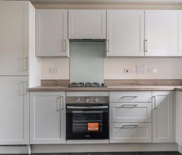 3 bedroom detached house to rent - Photo 6