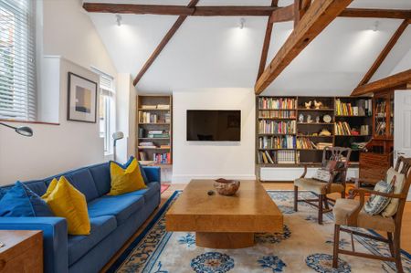 2 bedroom detached house to rent - Photo 2