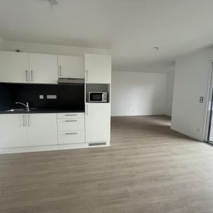 Location Appartement GEVEZE - Photo 2