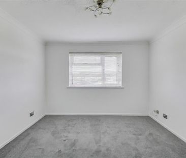 2 bedroom maisonette to rent - Photo 1