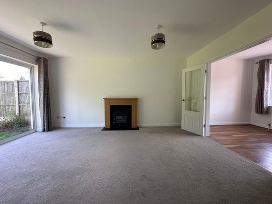 4 bedroom house to rent - Photo 1