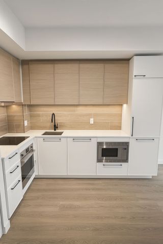 For Lease - 1050 Eastern Avenue Unit# 1002, Toronto, Ontario - Photo 3