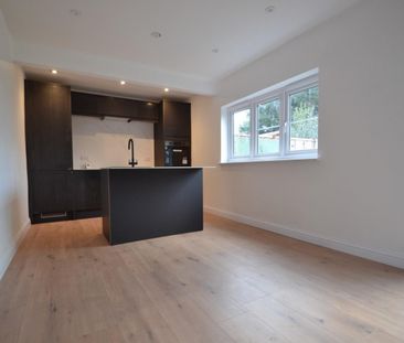 2 bedroom House To Let - Photo 5